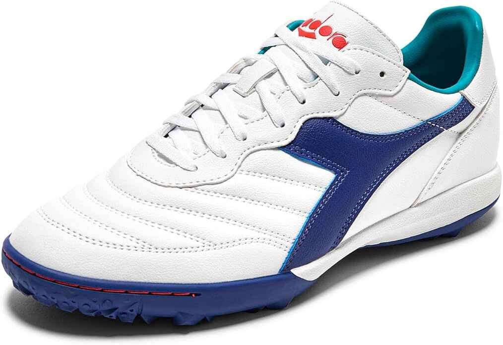 Best Indoor Soccer Shoes for Boys: A Simple Guide: Diadora Capitano