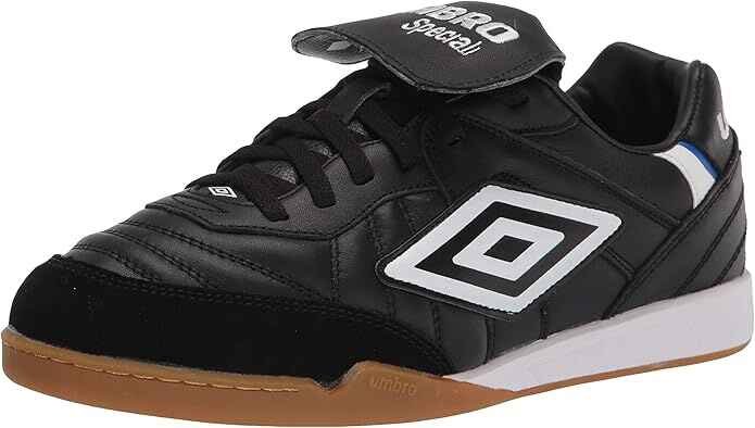 Best Indoor Soccer Shoes for Boys: A Simple Guide: Umbro Chaleira